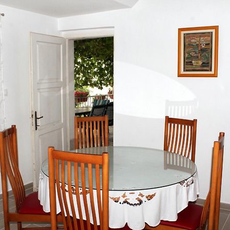 Apartments With A Parking Space Kastel Stafilic, Kastela - 5219 Room photo