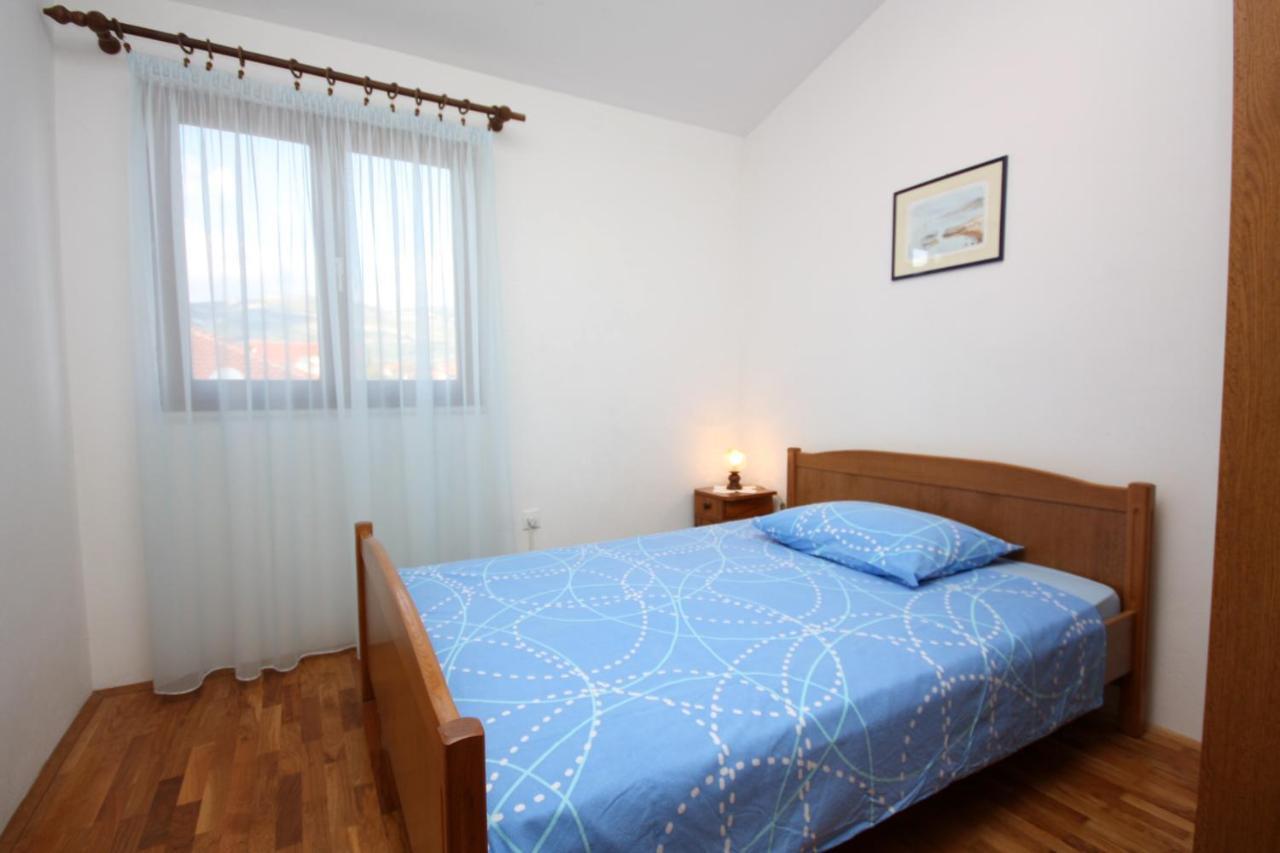 Apartments With A Parking Space Kastel Stafilic, Kastela - 5219 Exterior photo