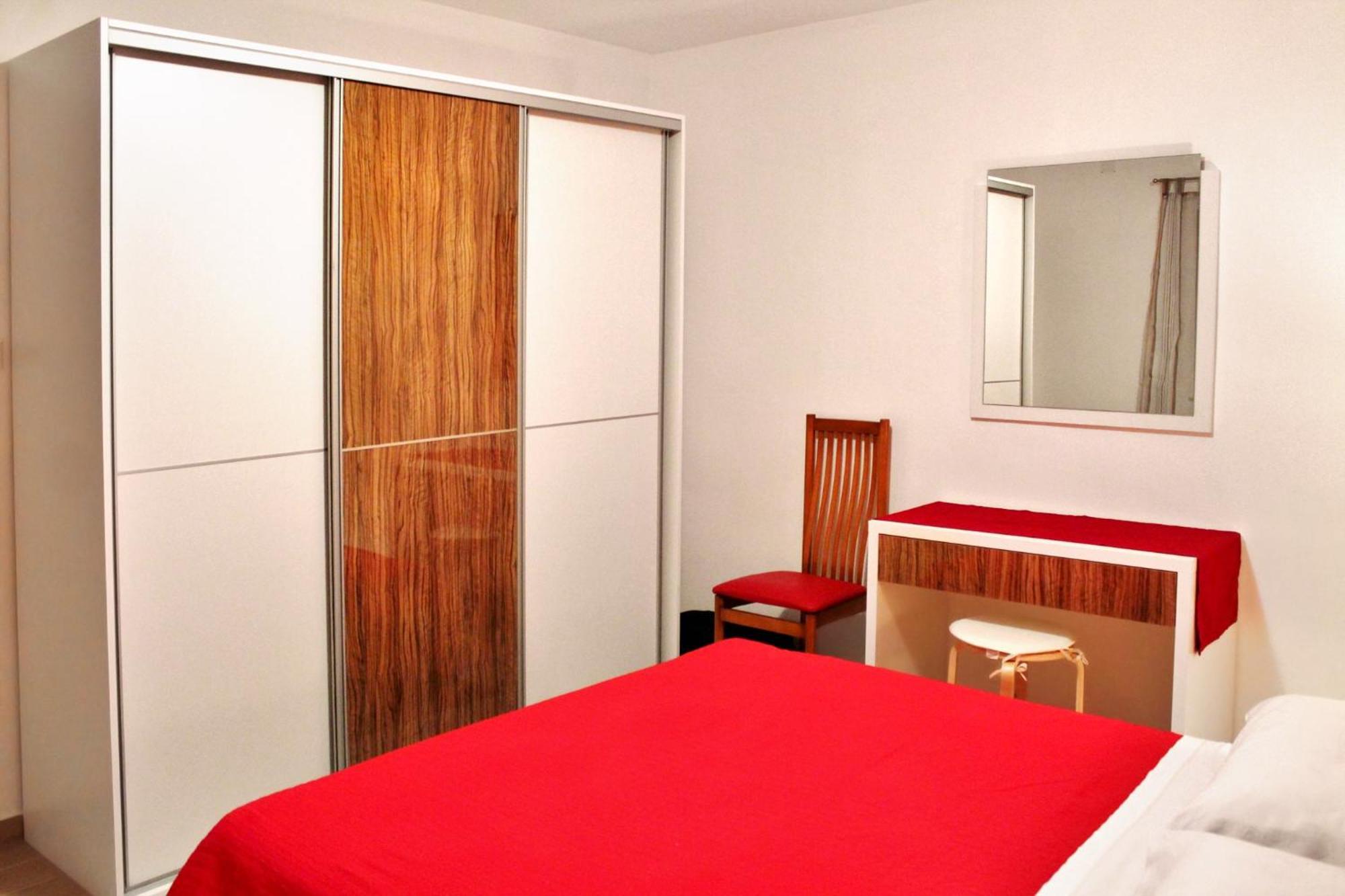 Apartments With A Parking Space Kastel Stafilic, Kastela - 5219 Room photo